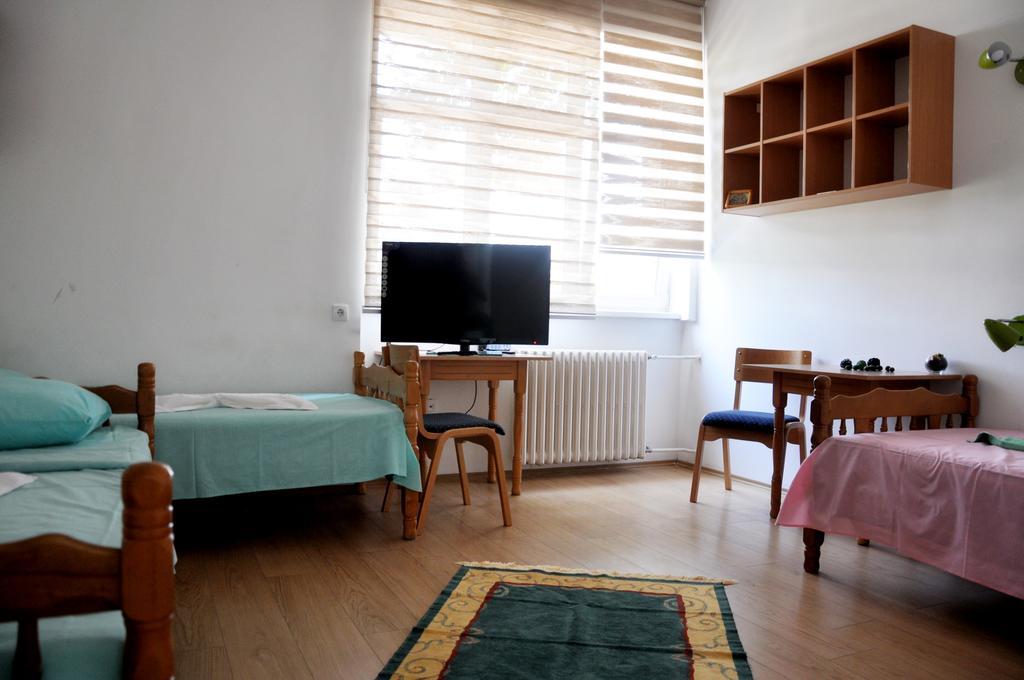 Rooms Karadjordje Beograd Eksteriør billede