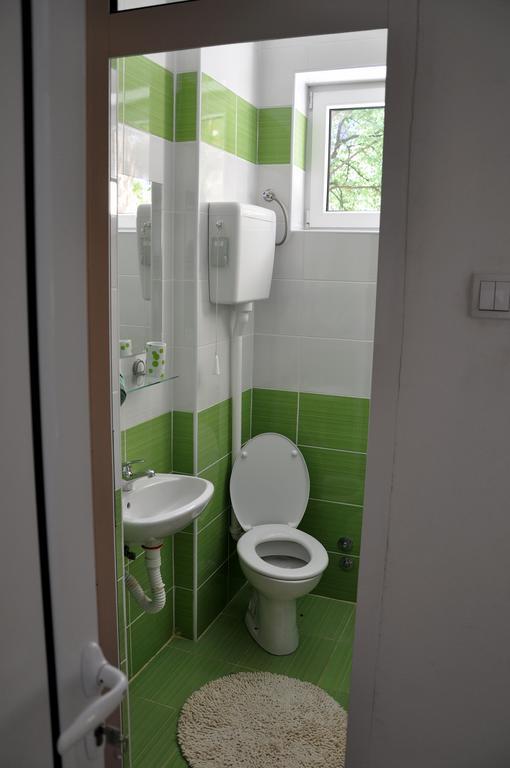Rooms Karadjordje Beograd Eksteriør billede