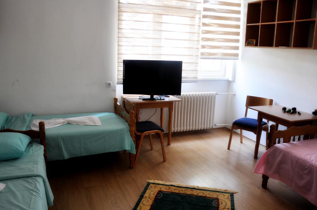 Rooms Karadjordje Beograd Eksteriør billede