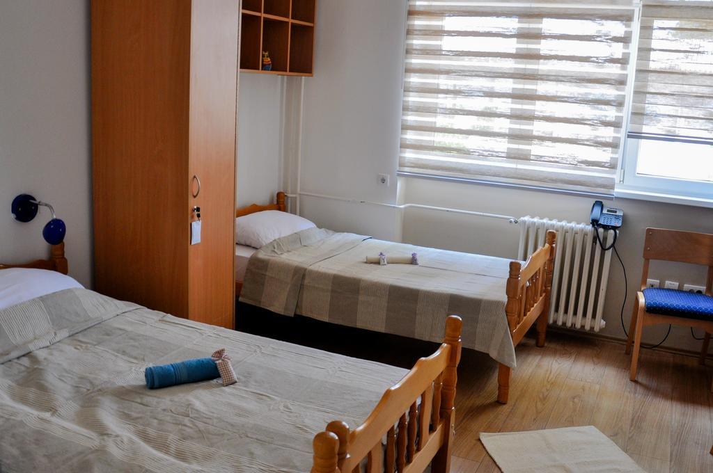 Rooms Karadjordje Beograd Eksteriør billede